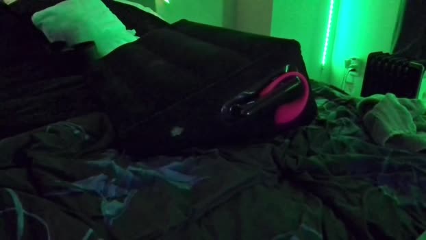 sexkittenfordaddy 02-01-2025 spank Couple