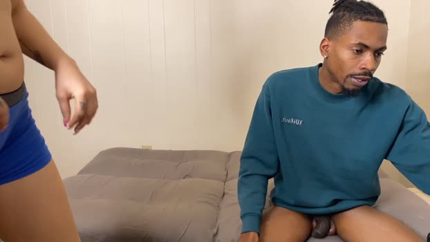 a_kingg 03-01-2025 Show Couple
