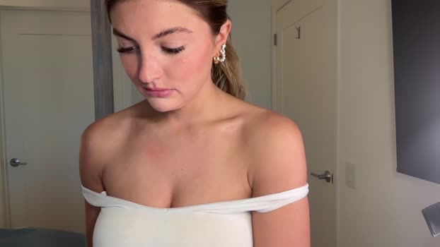 sarahjonesx 03-01-2025 big Female
