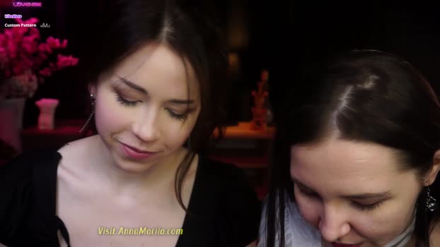 a_mhere 04-01-2025 kink Couple