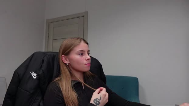 abby_laker 04-01-2025 Ass Female