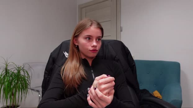 abby_laker 04-01-2025 ass Female