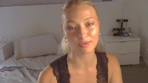 gisellestreams 04-01-2025 horny Female