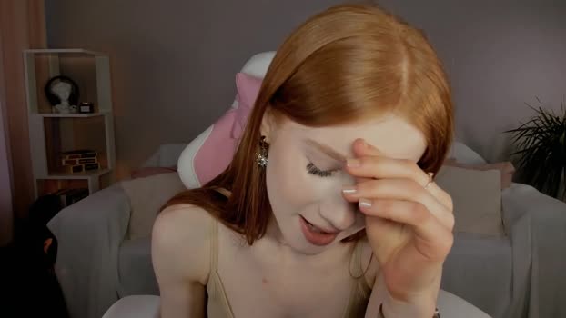 leahsthetics 05-01-2025 lovense Female