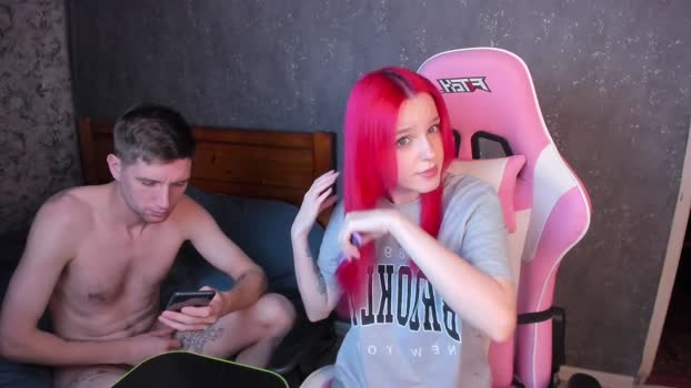 sledadora 04-01-2025 horny Couple