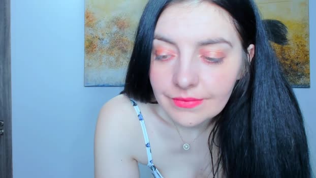 bellatrixx99 08-01-2025 Pretty Female