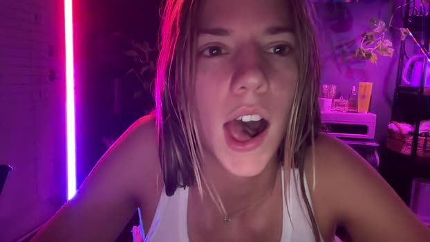 oliviahansleyy 09-01-2025 dirty Female