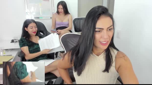 emillybrowm 10-01-2025 Download Couple