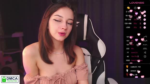 queen_kitty1818 11-01-2025 lickpussy Female
