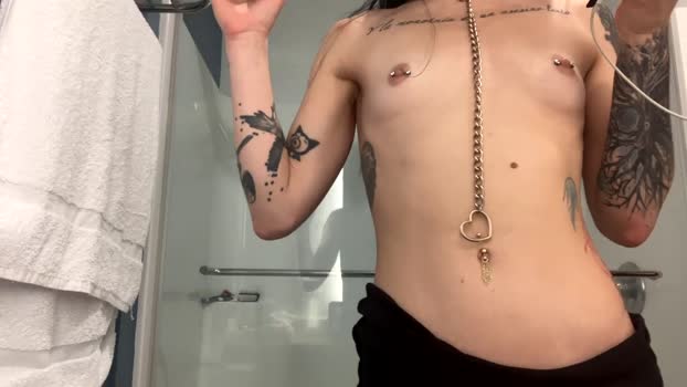 wer3allwh0rez 11-01-2025 fingering Couple