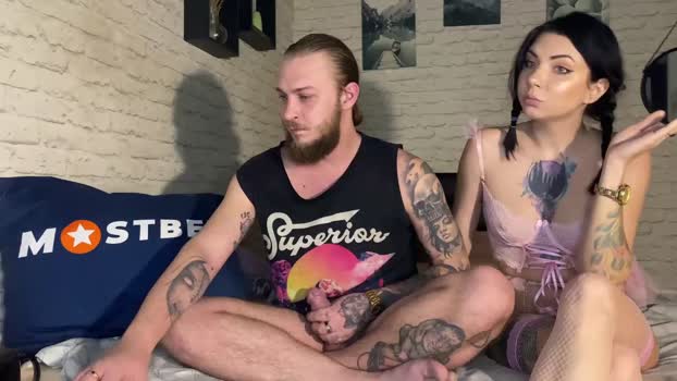hotcoupleee2020 12-01-2025 XXX Couple