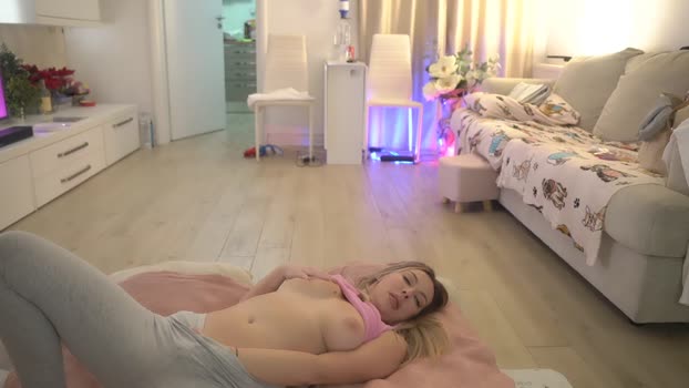 sexxylorry 11-01-2025 legs Female