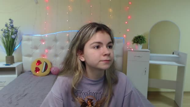 rrtinaredly 15-01-2025 suckcock Female
