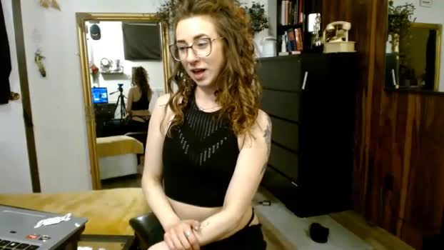 bombshellbaeby 18-01-2025 natural Female