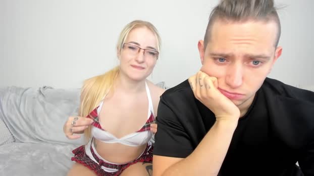 emily692002 19-01-2025 horny Couple