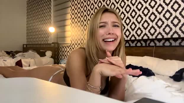 paigesylviaa 19-01-2025 spanking Female