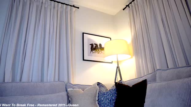 x_lily_x 19-01-2025 Show Female
