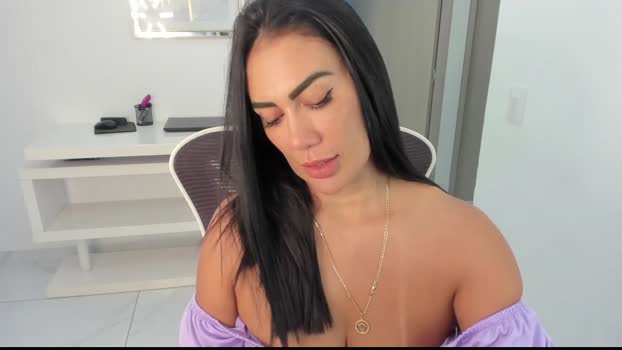 emillybrowm 22-01-2025 deep Couple