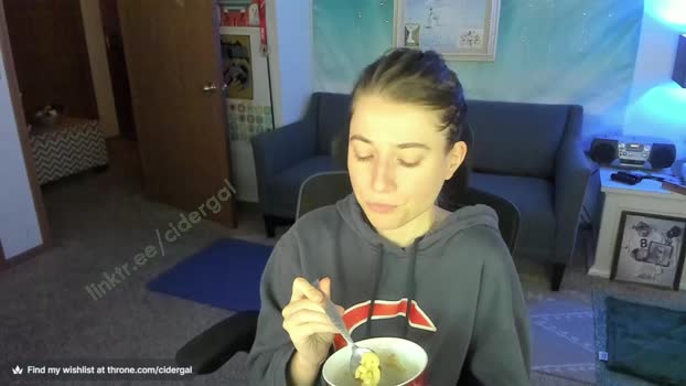 cidergal69 22-01-2025 amateur Female