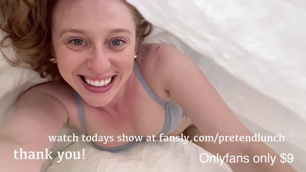 pretendlunch 26-01-2025 bj-dildo Female