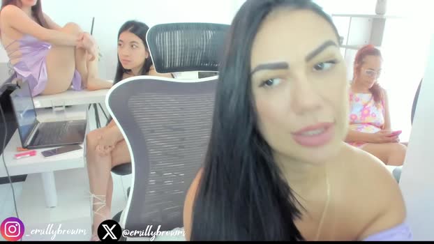 emillybrowm 31-01-2025 Webcam Couple