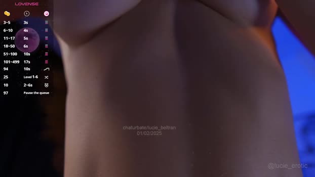 lucie_beltran 01-02-2025 boobs Female
