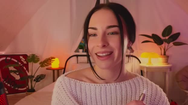 uwunikaa 04-02-2025 Webcam Female