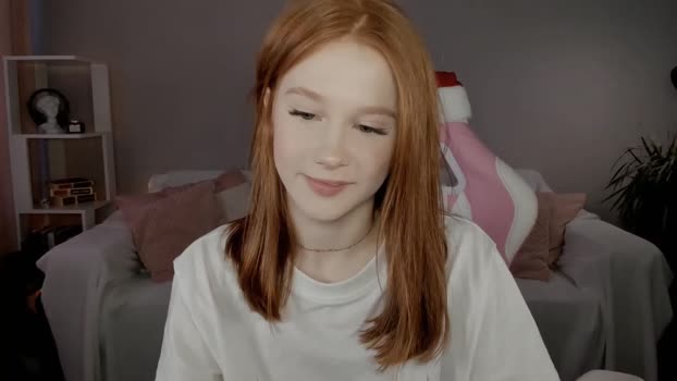 leahsthetics 06-02-2025 naked Female