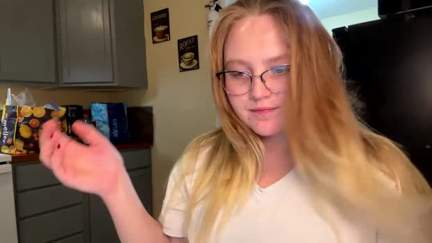 phatassblond 05-02-2025 show Female