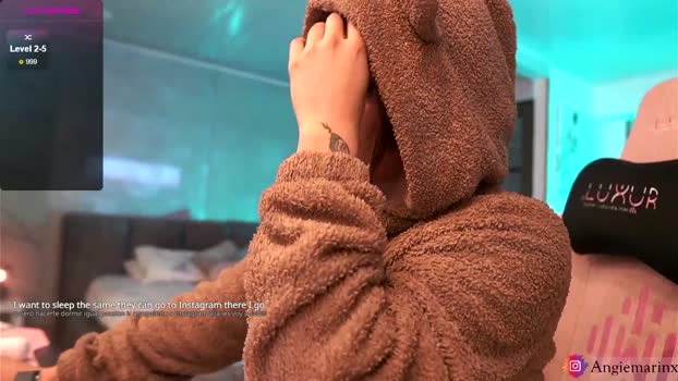 nina_mon 06-02-2025 analtoy Female