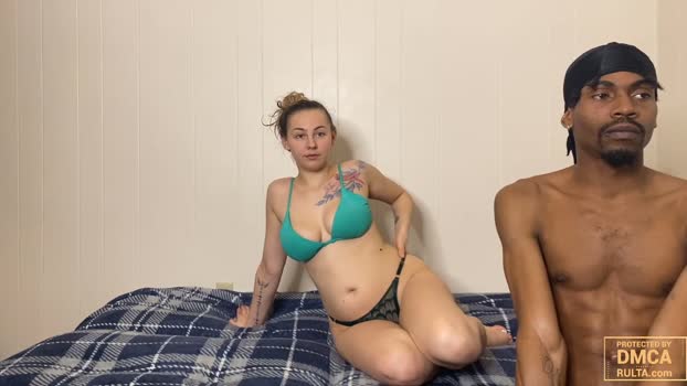 a_kingg 09-02-2025 bigass Couple