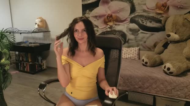 jennycutey 16-02-2025 natural Female