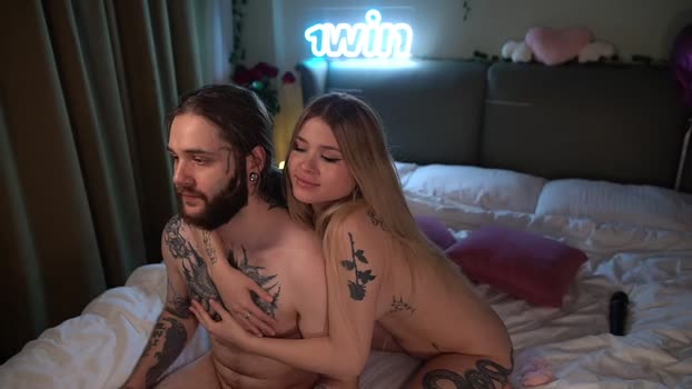 centaurihadar 17-02-2025 sex Couple