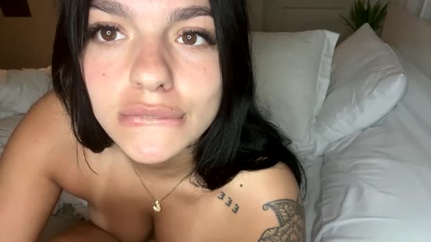 lunarainnn 17-02-2025 horny Female