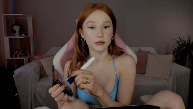 leahsthetics 19-02-2025 jerkoff Female