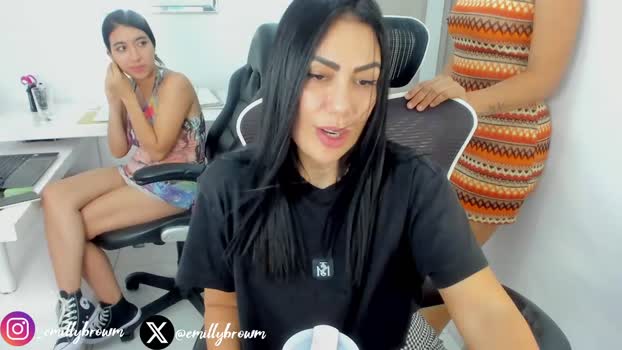 emillybrowm 19-02-2025 Video Couple