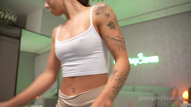 jeangreybianca 19-02-2025 toys Female