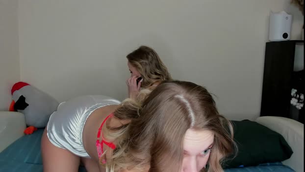 kaylanikinski 24-02-2025 sucktits Couple