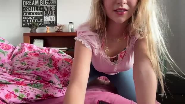 kittengirlxo 23-02-2025 spank Female