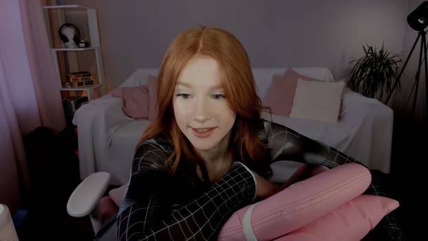 leahsthetics 24-02-2025 lick Female