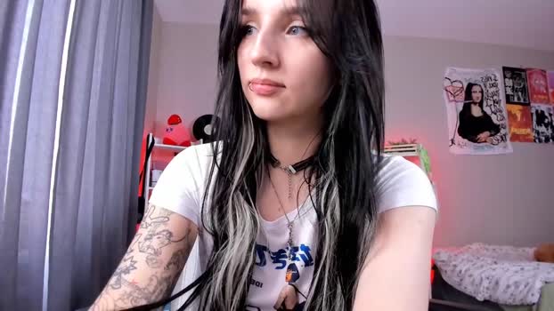 vivian_qwerty 26-02-2025 sex Female