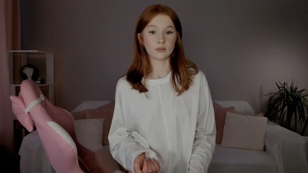 leahsthetics 27-02-2025 Show Female