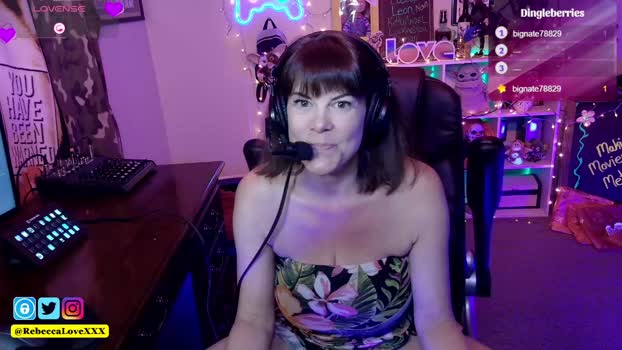 rebeccalovexxx 26-02-2025 fingering Female