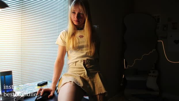 bestblondiiecb 28-02-2025 nasty Female