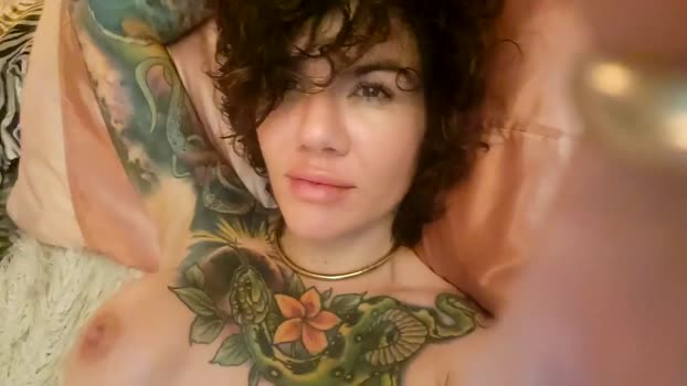 _frankie_rivers 01-03-2025 pussy Female