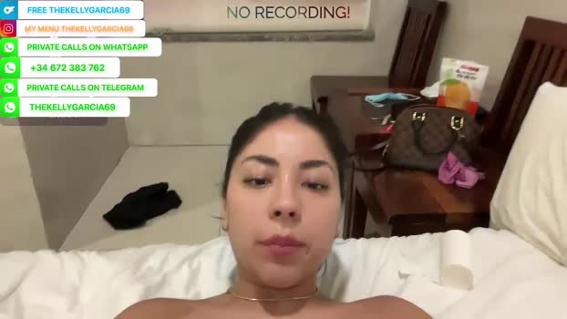 kellyga69 01-03-2025 Naked Couple