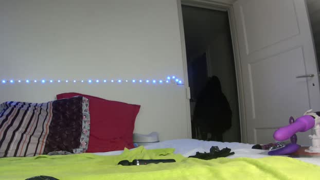 minitini_squirt 02-03-2025 bj-dildo Couple