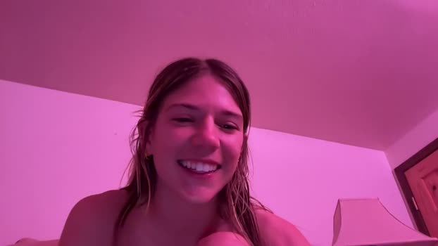 oliviahansleyy 02-03-2025 bigboobs Female