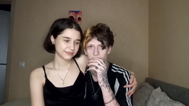 baby_lesi 04-03-2025 fuckme Couple