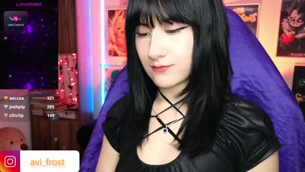 avi_frost 09-03-2025 blowjob Female